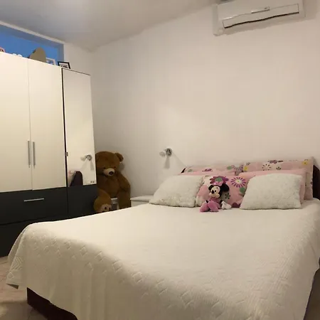 Ljube Apartament Makarska